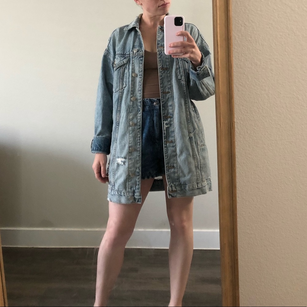 American Eagle Denim Jacket - like new!
